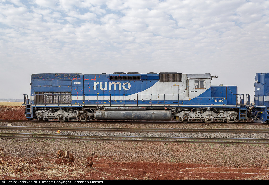 EMD SD40T-2 RUMO 9509
